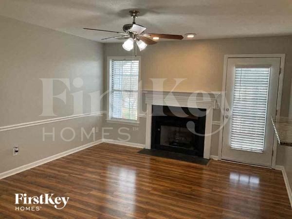 Foto del edificio - 3513 Wynnfield Dr