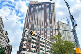 Building Photo - 20 W 64th St