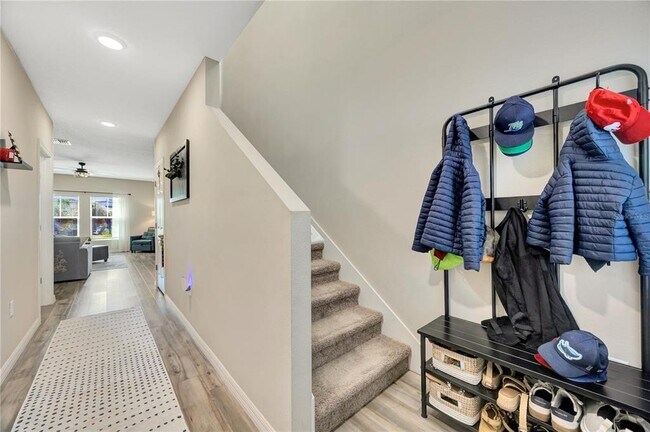 Foto del edificio - 5532 Summer Sunset Dr