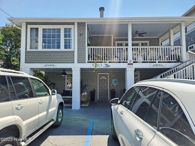 Photo - The Tides Apartment
