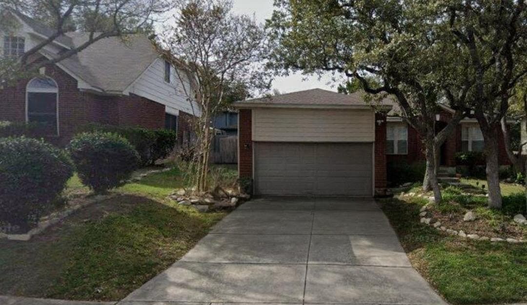 Primary Photo - 15715 Knollcliff