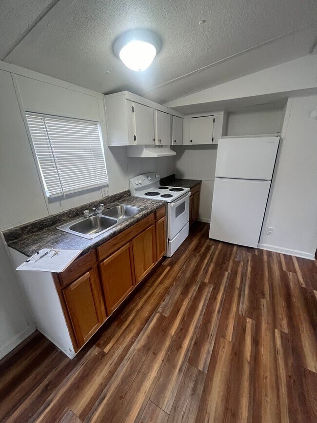 Foto del edificio - 2 Water Oak Ln