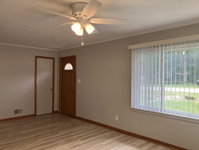 Foto del edificio - 508 E Buckner St