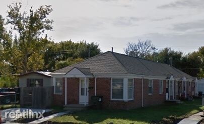 Building Photo - 1 br, 1 bath Apartment - 1301 S Meridian Ave
