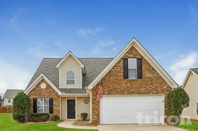 Building Photo - 5702 Colonnade Dr