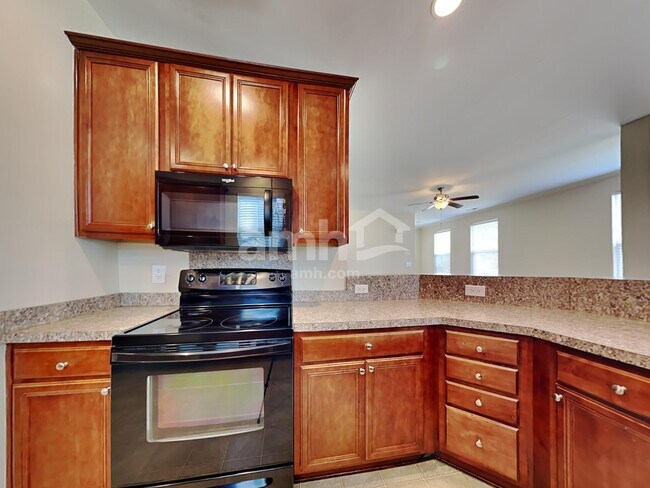 Building Photo - 123 Diploma Dr