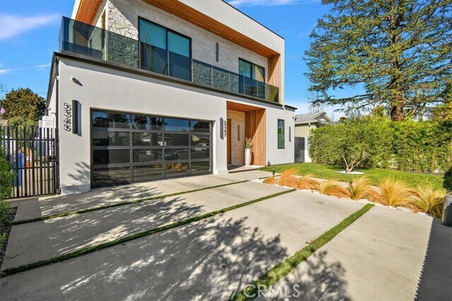 Foto del edificio - 5347 Natick Ave