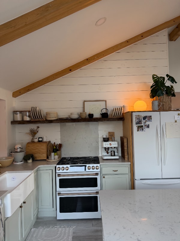 Foto del edificio - 2375 Hanover St