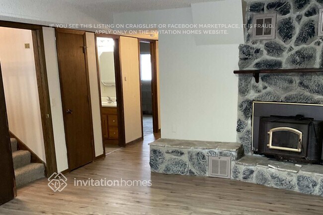 Foto del edificio - 7641 Edgewood Dr