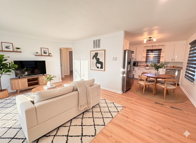 Foto del edificio - 3754 Greenfield Rd