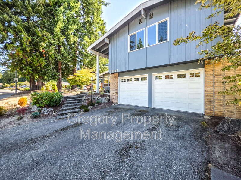 Foto principal - 11757 NE 143rd St