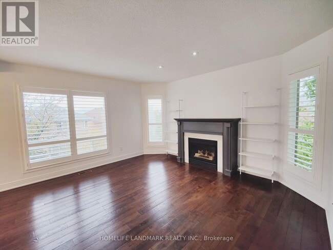 Building Photo - 96 Formosa Dr