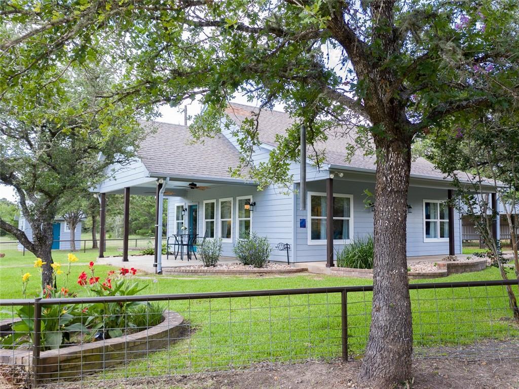Foto principal - 320 Beck Rd