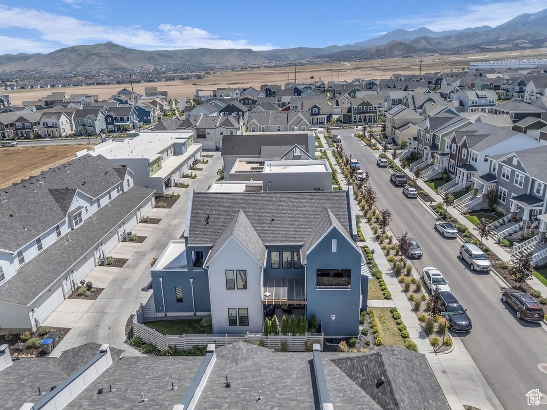 Primary Photo - Amazing Executive Home Now Available!