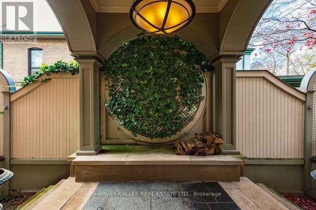 Photo du bâtiment - 173 Balmoral Ave