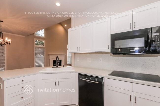 Foto del edificio - 8701 Taybrook Dr