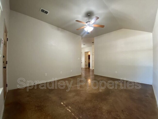 Foto del edificio - 216 Andy Ln