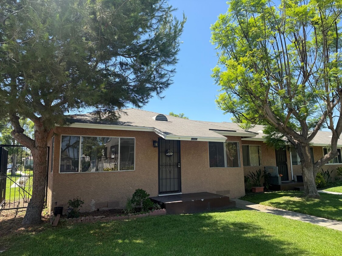 Foto principal - AWESOME 2 BEDROOM 1.5 BATH CONDO - AVALON ...
