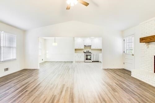 Building Photo - 2870 Creekstone Dr
