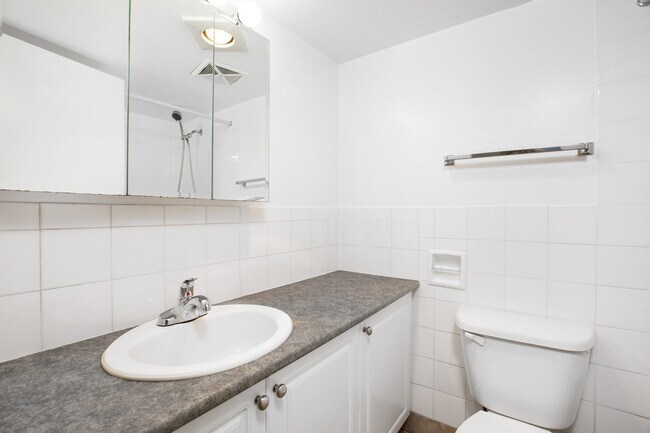 Photo du bâtiment - Casa Bella Apartments