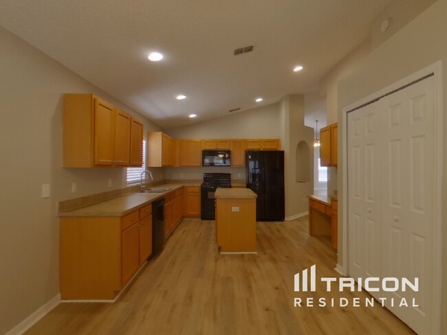 Building Photo - 570 Swan Range Road Orange City FL