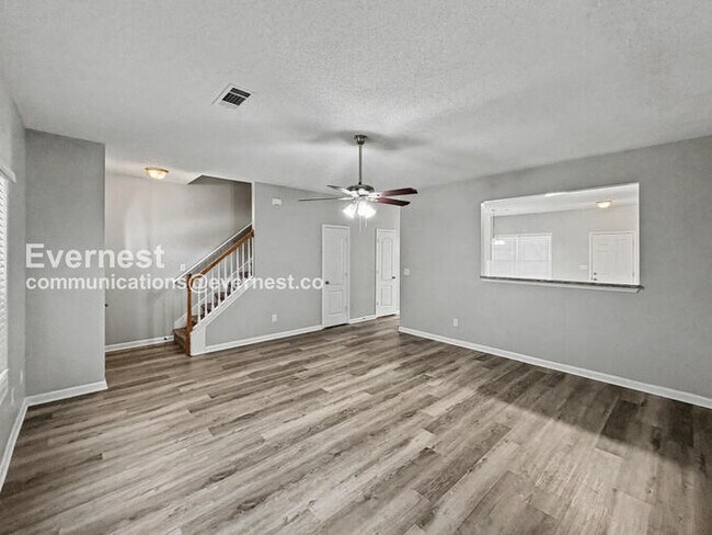 Foto del edificio - 8609 Thomas Ln