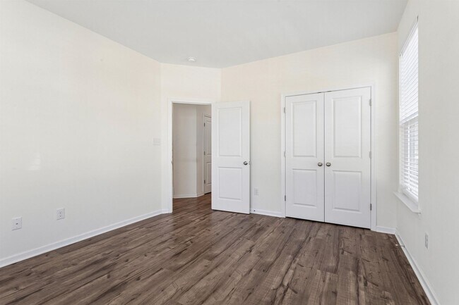 Foto del edificio - Quarterpath at Williamsburg – Two Primary Suites