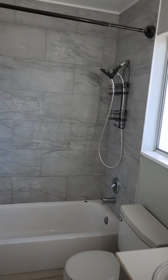 Foto del edificio - Newly renovated 2 story, 2 bedroom apartme...