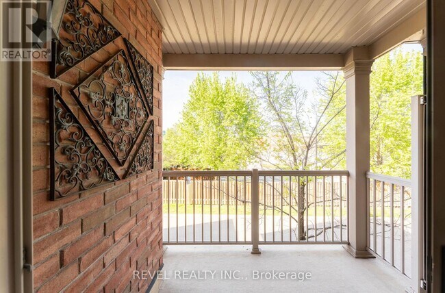 Building Photo - 1401 Plains Rd E