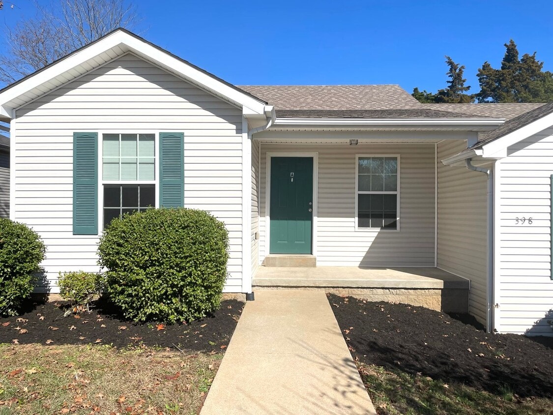 Primary Photo - Lower Stone Apartments