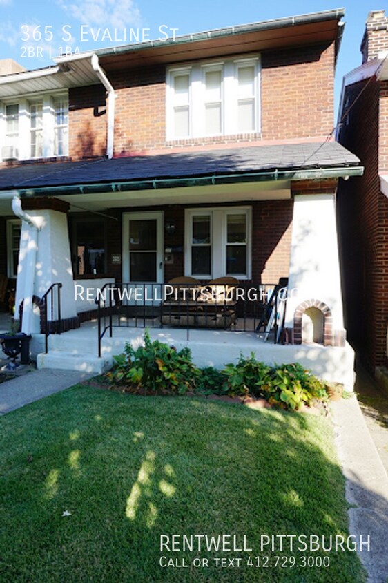 Foto principal - 365 S Evaline St