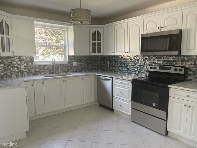 Foto del edificio - 4 br, 2 bath House - 11171 Mandarin St