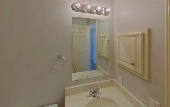 Foto del edificio - 2604 Country Creek Ln