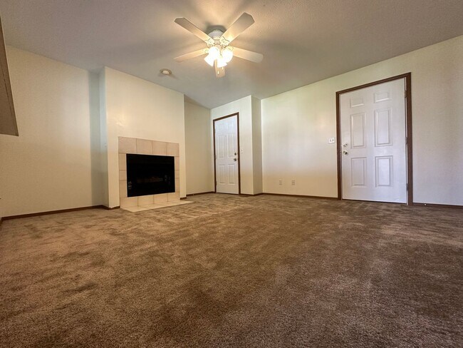 Foto del edificio - 94 Yotzonot Dr