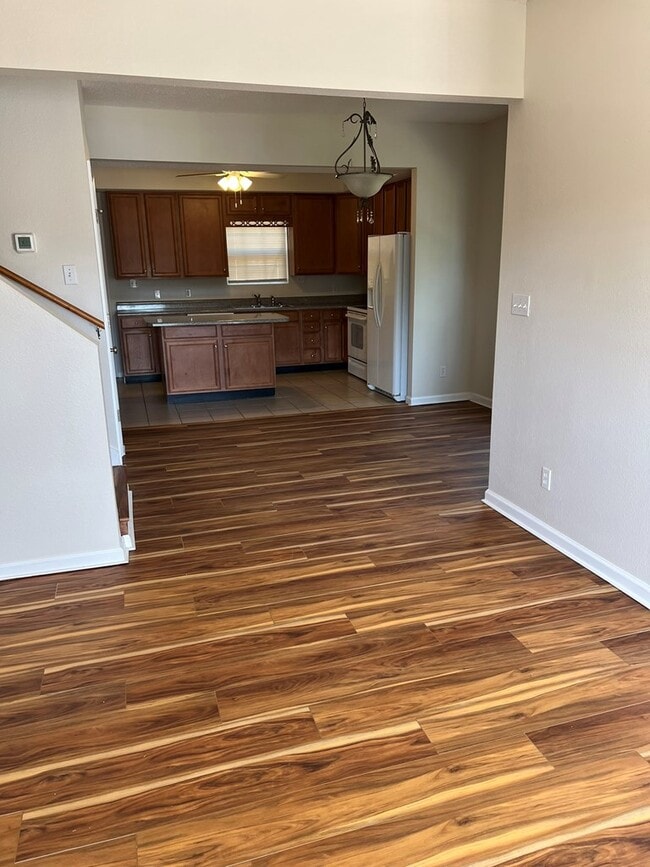 Building Photo - 365 Timber Ridge Dr