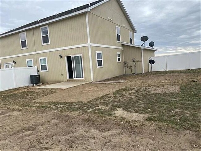 Building Photo - Watford City Homes