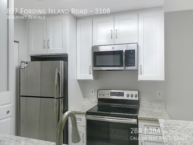 Foto del edificio - 897 Fording Island Rd