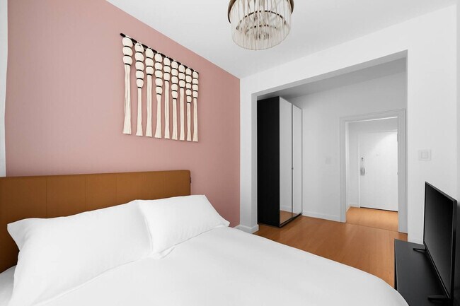 Foto del edificio - 156 W 15th St