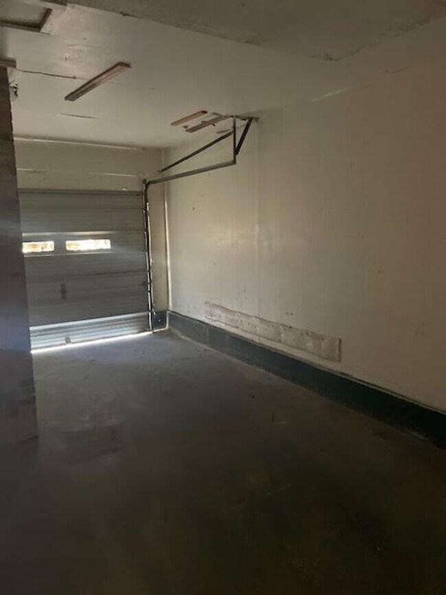 Foto del edificio - 2485 Cypress Dr