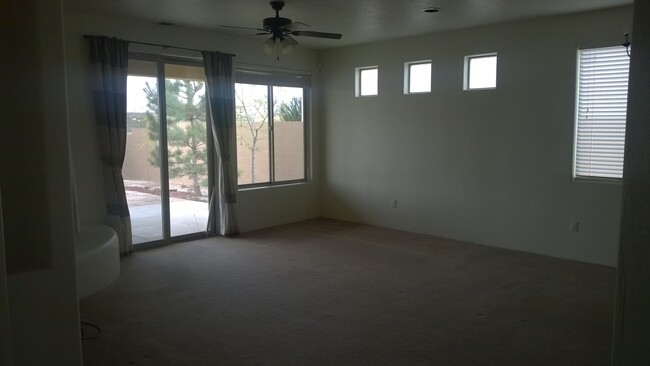 Building Photo - Rancho Viejo Gem