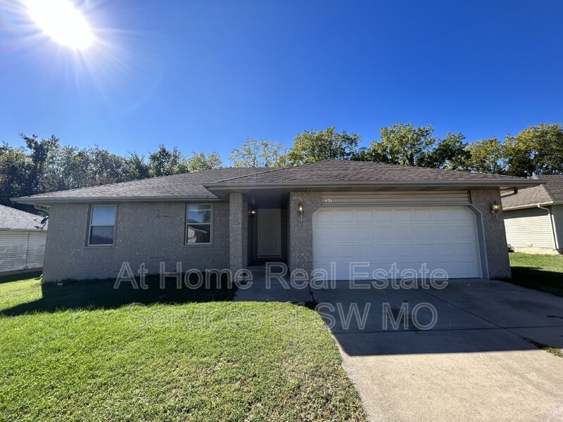 431 S Teakwood Ave, Republic, MO 65738 House Rental in Republic, MO