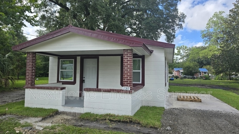 Primary Photo - 120 Mccallman Rd