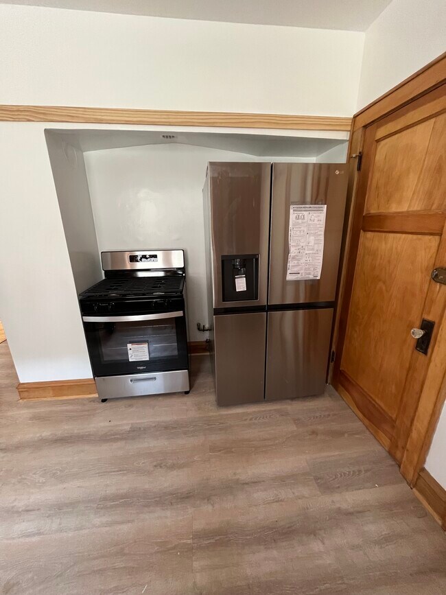 Kitchen - 1752 N 56th St