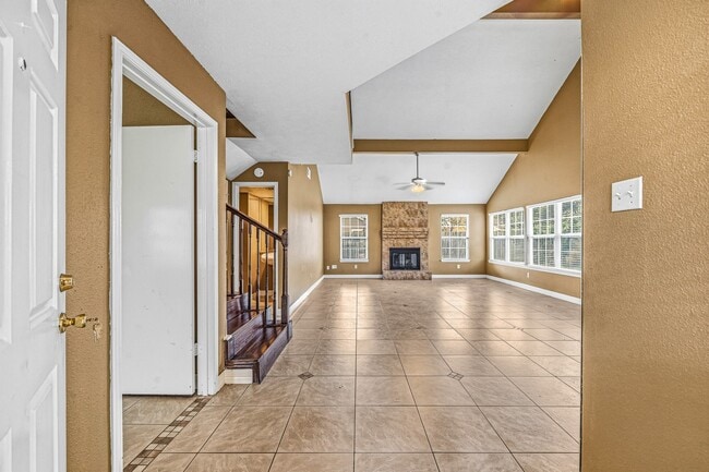 Building Photo - 11510 Pagoda Dr