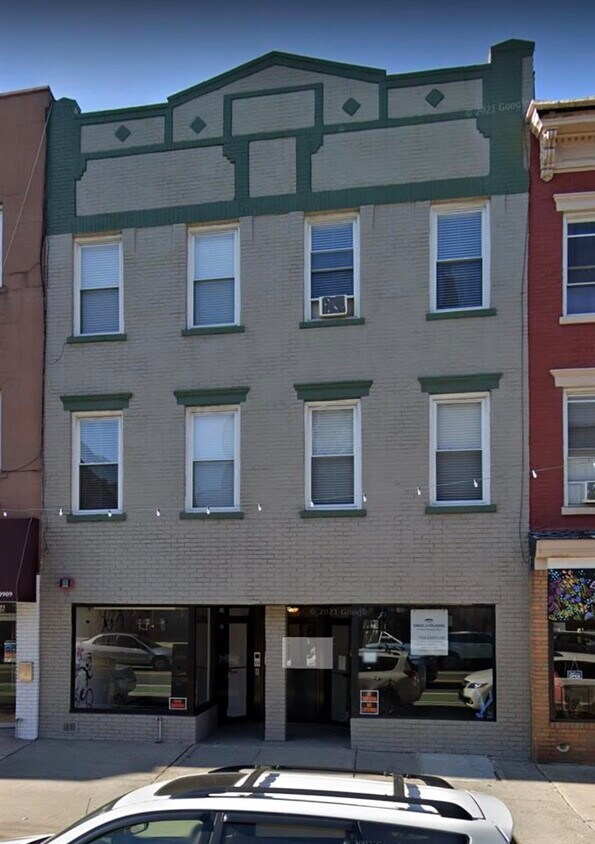 Foto principal - 630 Washington St