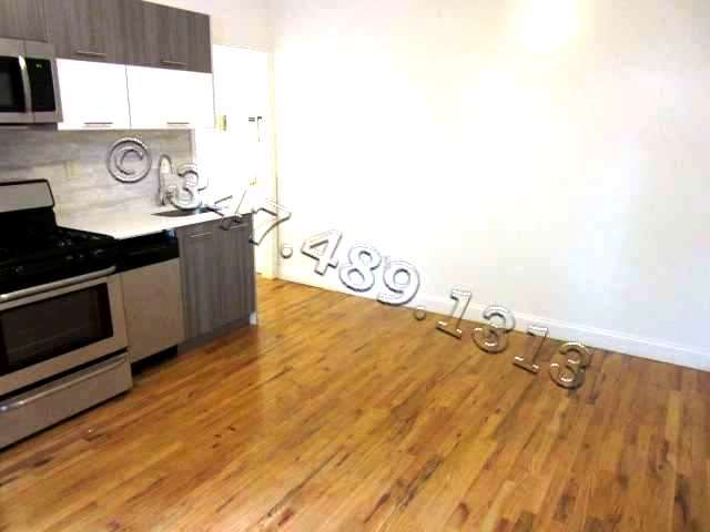 Foto del edificio - 831 Madison St