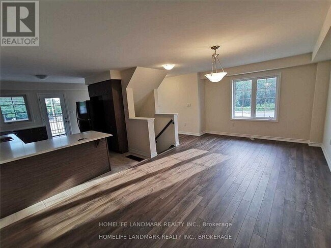 Building Photo - 51 Bluegill Cres