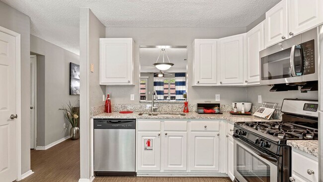 Foto del edificio - z-121625-The Addison at Sandy Springs