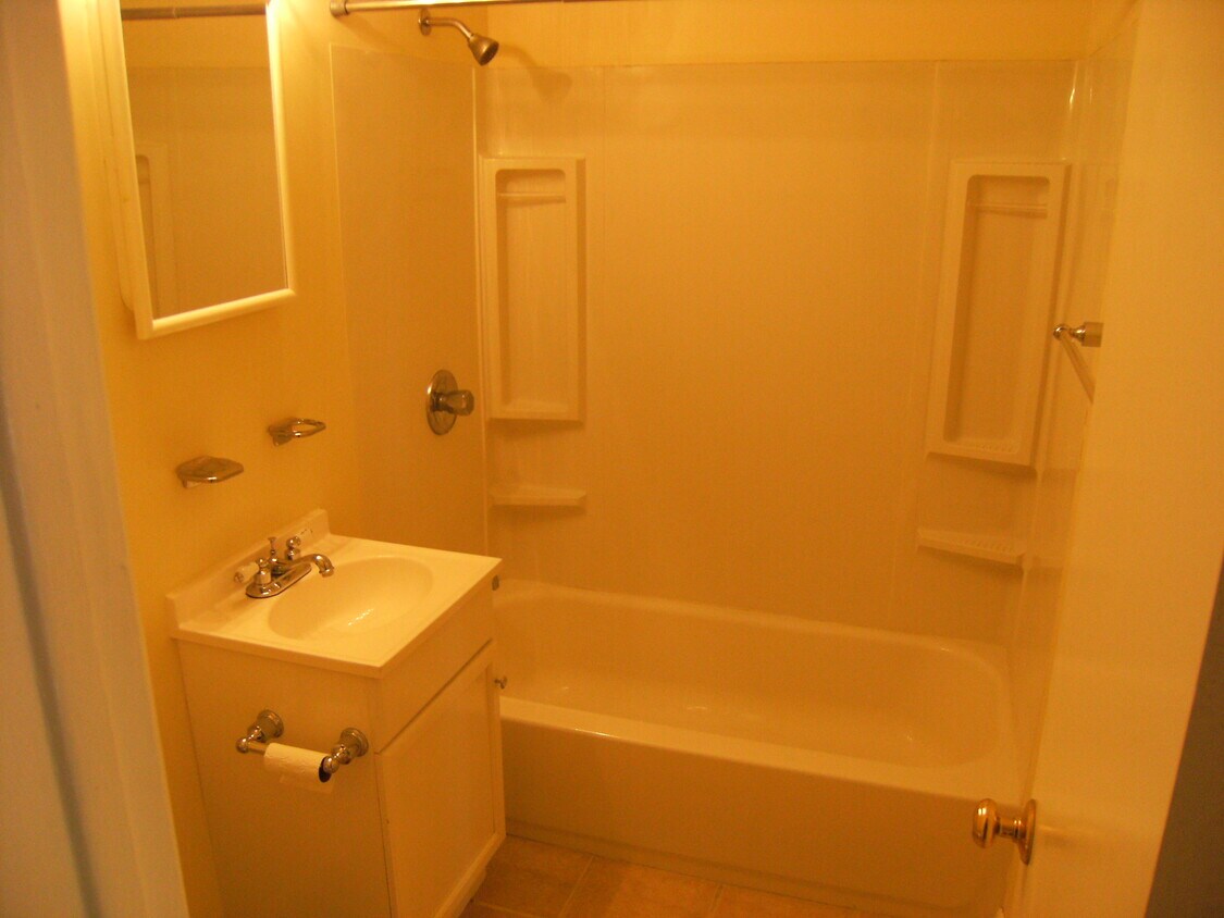 Foto del edificio - 608 N 50th St