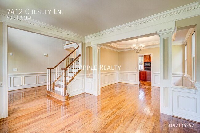 Building Photo - 5 Bedroom 3.5 Bath home in the Fairfield S...